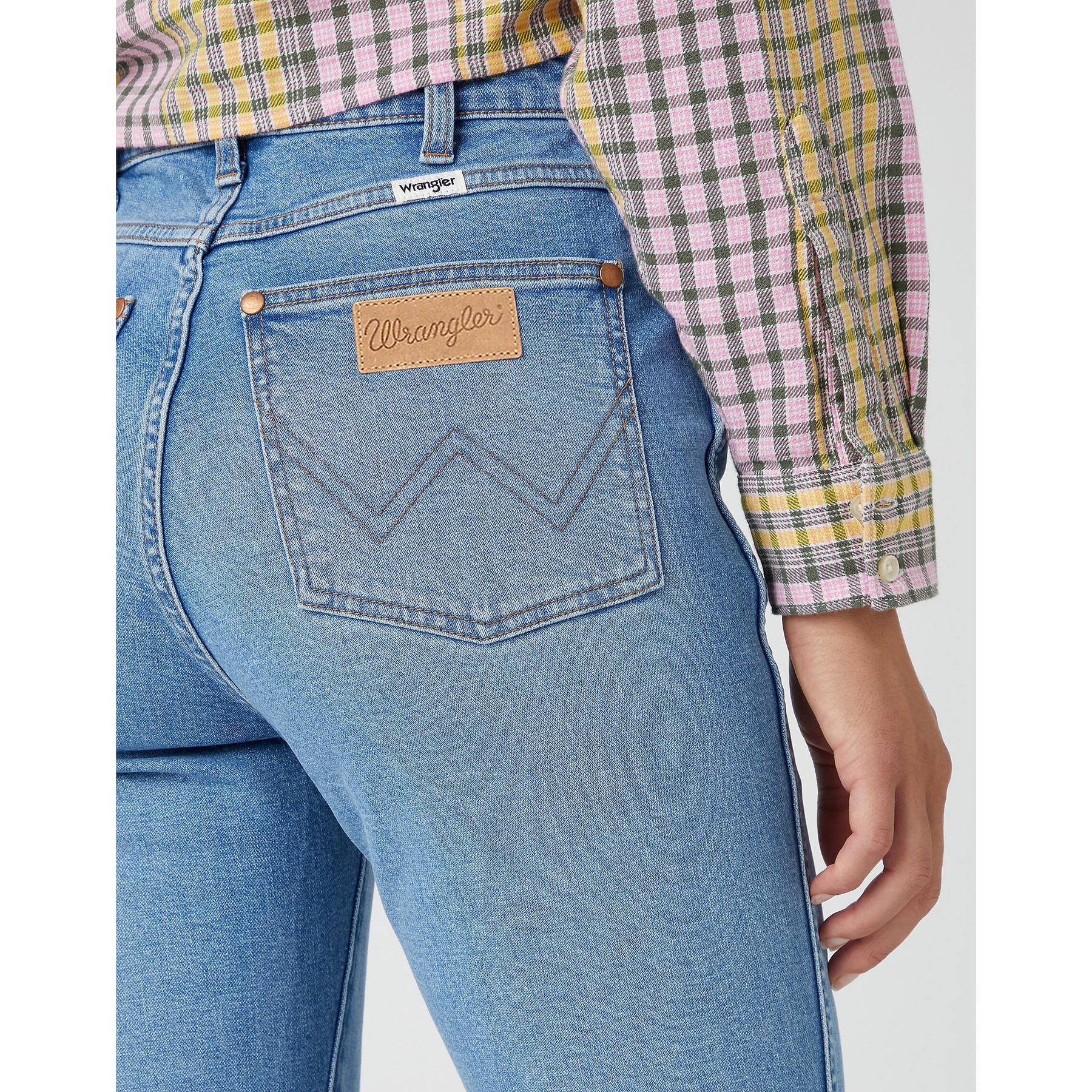 product/w/r/wrangler_112332362_3.jpg