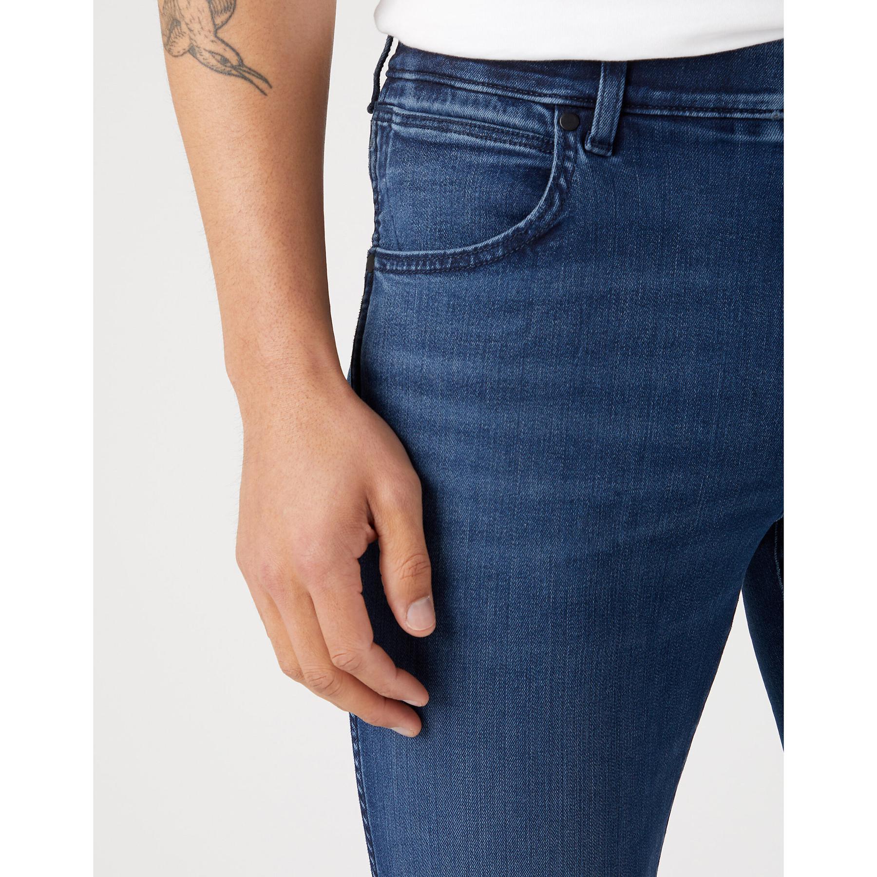 product/w/r/wrangler_112341425_3.jpg