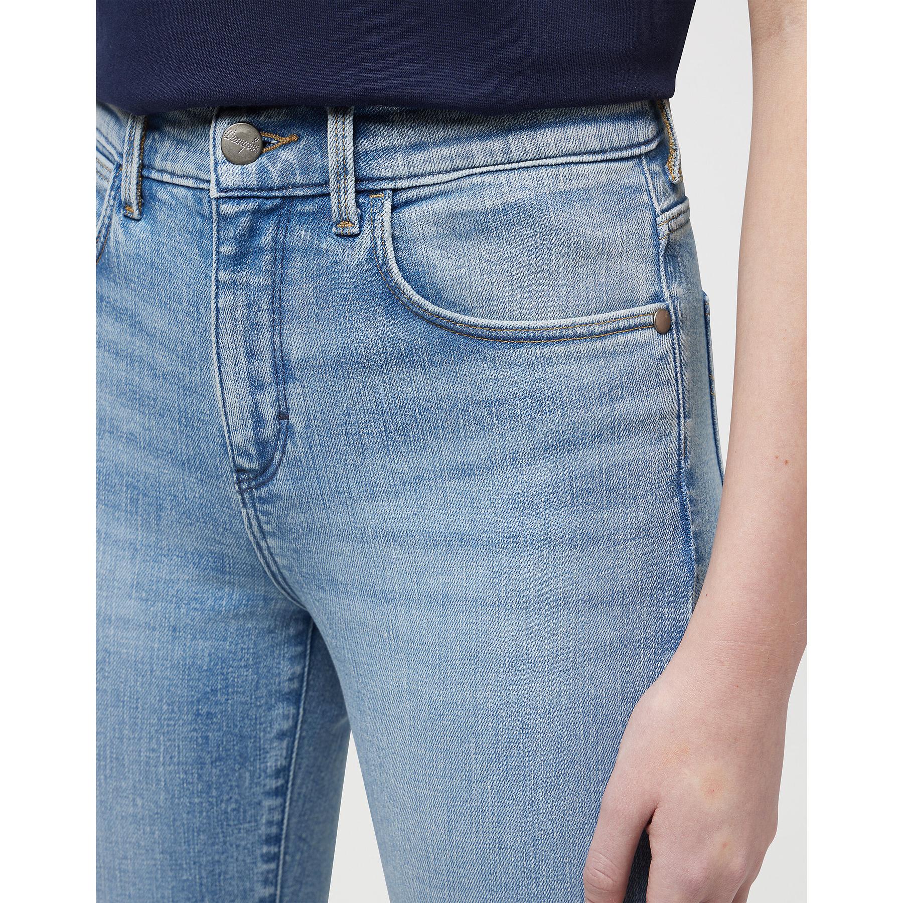 product/w/r/wrangler_112351019_southeast_4.jpg
