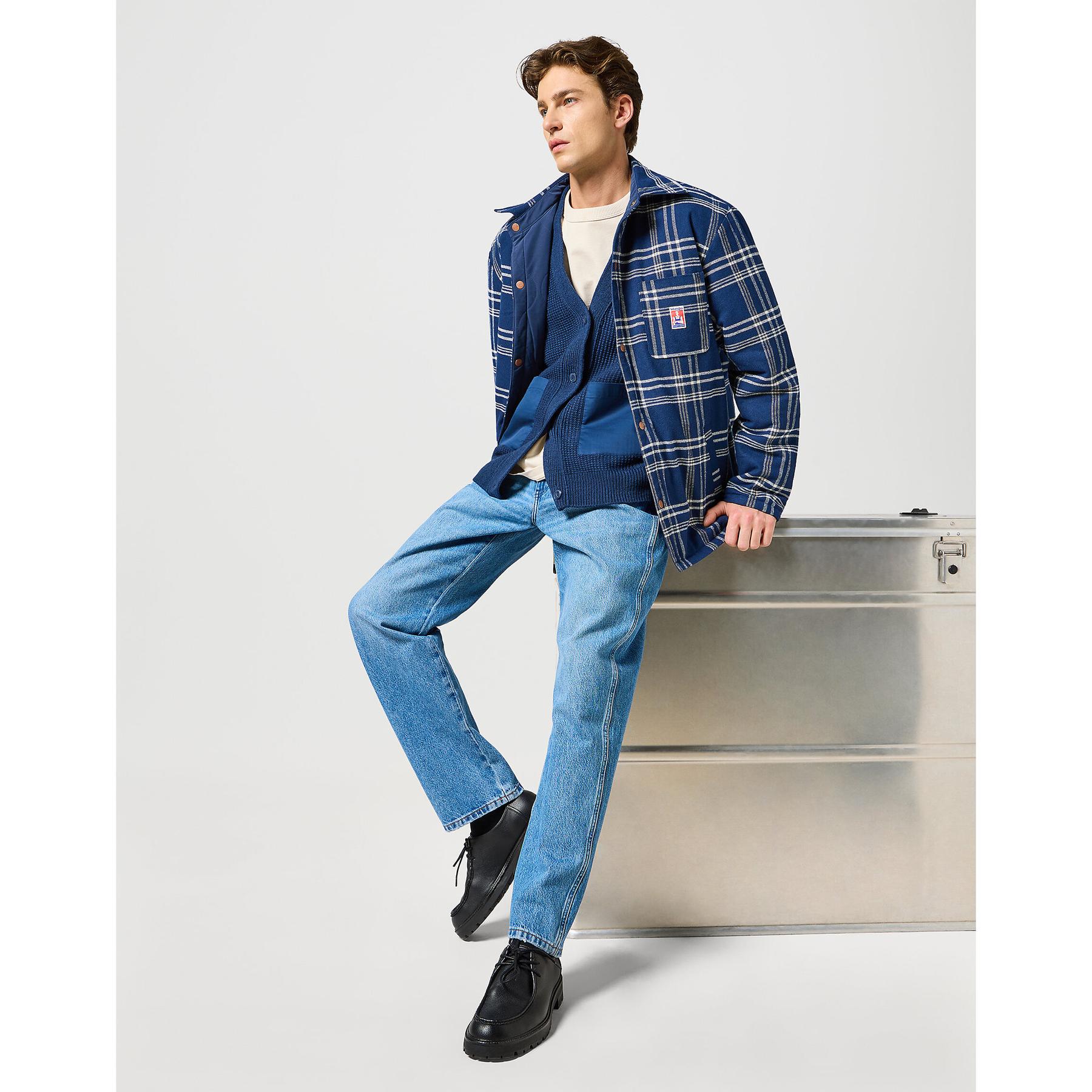 product/w/r/wrangler_112357288_blue_4.jpg