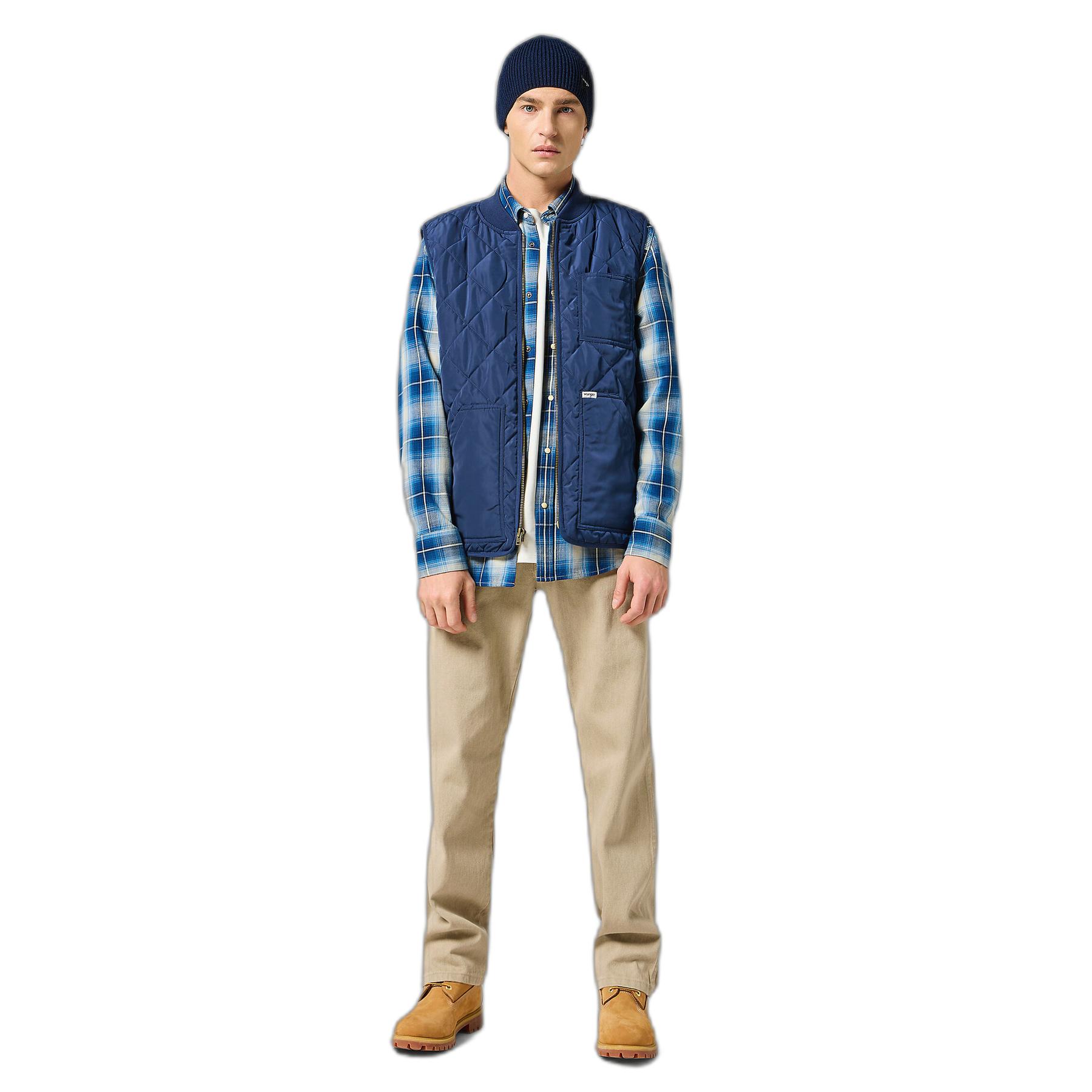 product/w/r/wrangler_112357432_blue_2.jpg