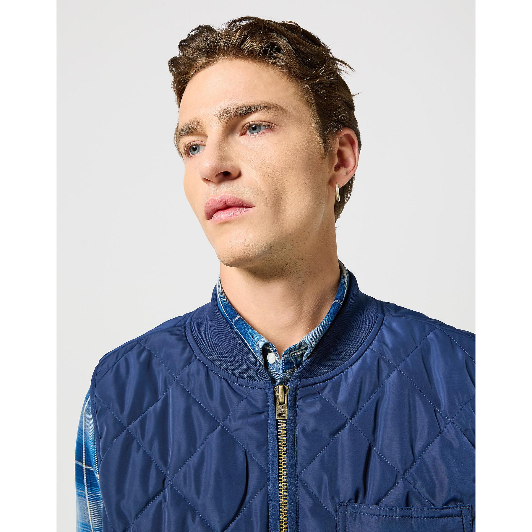 product/w/r/wrangler_112357432_blue_5.jpg