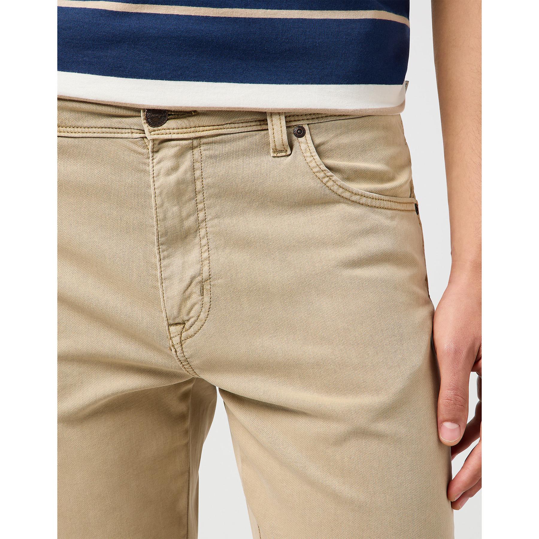 product/w/r/wrangler_112362481_brown_5.jpg