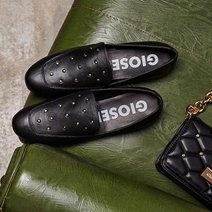 Mocassins