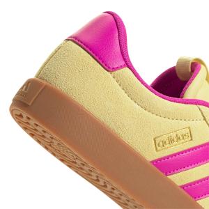 product/2/0/2025_adidas_jr8649_9_footwear_photography_detail_view_2_white.jpg
