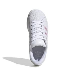 product/a/d/adidas-originals_fv3147_3_footwear_photography_top_portrait_view_white_000.jpg