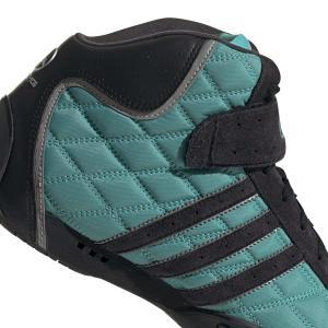 product/a/d/adidas-originals_jq1779_9_footwear_photography_detail_view_2_white-nw091825.jpg