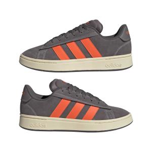product/a/d/adidas_jq3011_10_footwear_photography_mirrored_pair_view_white-nw091625.jpg
