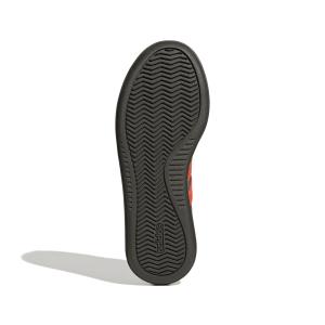 product/a/d/adidas_jq8853_4_footwear_photography_bottom_view_white-nw091625.jpg