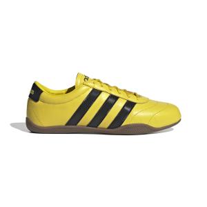 product/a/d/adidas_jq9693_1_footwear_photography_side_lateral_center_view_white-nw091625.jpg