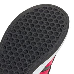 product/a/d/adidas_jr0801_9_footwear_photography_detail_view_2_white-nw091625.jpg