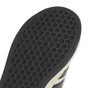 product/a/d/adidas_jr5569_9_footwear_photography_detail_view_2_white-nw091725.jpg