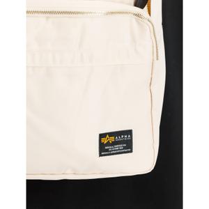 product/a/l/alpha-industries_156940-300_vintage-white_3.jpg