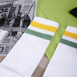 product/a/m/american-socks_as251_blanc-vert-orange_6.jpg