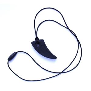 m592606-collier-a-macher-dur-tres-dur-ark-therapeutics-noir-tu
