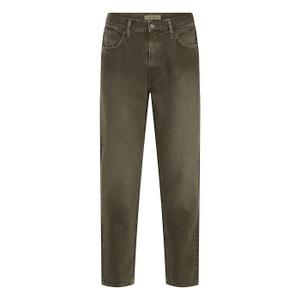 20718505-190414-jeans-blend-hurricane-forest-night
