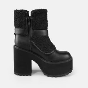 product/b/u/buffalo_1220081_black_3.jpg