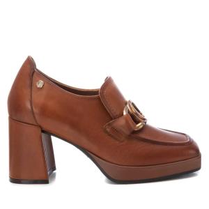 16184903-mocassins-avec-talon-assorti-femme-carmela-marron