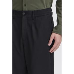 product/c/a/casual-friday_20504943-193911_3.jpg