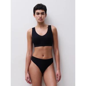 product/c/h/chantelle_c26490-011_noir_4.jpg