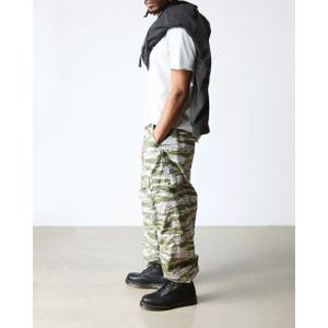 product/d/r/dr-martens_31873001_noir_2.jpg
