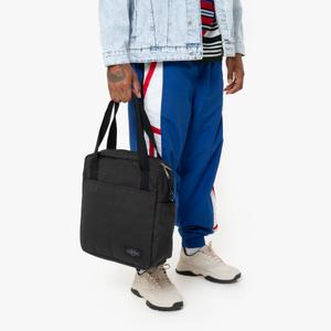 product/e/a/eastpak_ek0a5bi22k7_optown-black_7.jpg