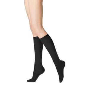 30593-black-chaussettes-mi-bas-femme-fogal-nepal-black