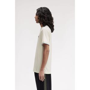 product/f/r/fred-perry_fpm1588v_z46_v2_q325_mod2_side.jpg