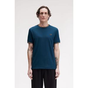 product/f/r/fred-perry_fpm1588v_z48_v2_q325_mod1_front.jpg