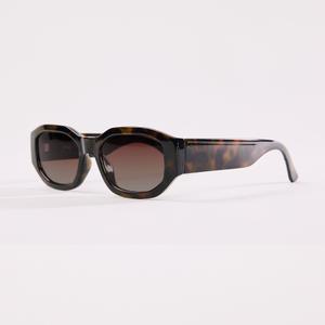 product/g/o/got-bag_su0071xx-400_tortoise_2.jpg