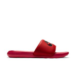 cn9675-600-claquettes-nike-victori-one-rouge-universite-noir-rouge-universite