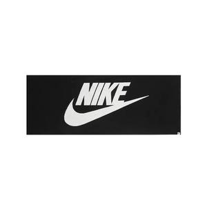 hf9405-010-serviette-nike-club-pool-black-white-tu