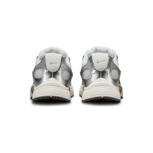 product/n/i/nike_hj5228-102-phcbh000.jpg