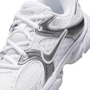 product/n/i/nike_hq6411-103-phsyd001.jpg