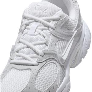 product/n/i/nike_hq7901-101-phsyd001.jpg