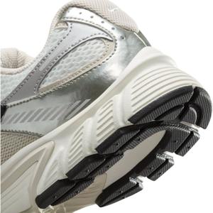 product/n/i/nike_hq7901-104-phsyd002.jpg