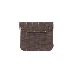 l300939-pochette-d-ordinateur-housse-en-polyester-recycle-oyoy-living-design-marron-26x35x3-5-cm