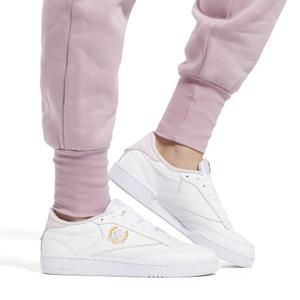 product/r/e/reebok-classics_hh9671_7_apparel_on_model_detail_view_2_white.jpg