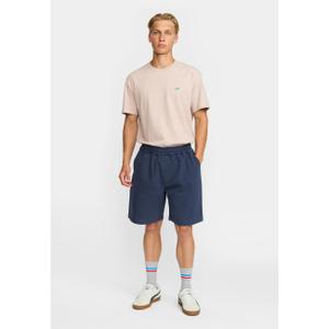 product/r/e/revolution_4054-darknavy_darknavy_3.jpg