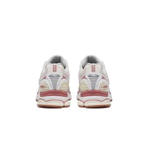 product/s/a/saucony_s70935-1_3-nw091125.jpg