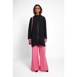 product/s/t/stutterheim_3236-1001_noir_4.jpg