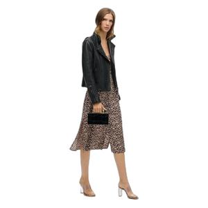 w8011566a-byx-robe-caraco-mi-longue-boutonnee-imprimee-femme-superdry-imprime-animal-rose