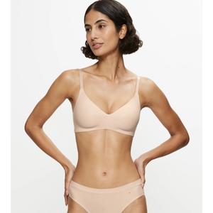 product/t/r/triumph_10217430-00dl_cameo-beige_2.jpg