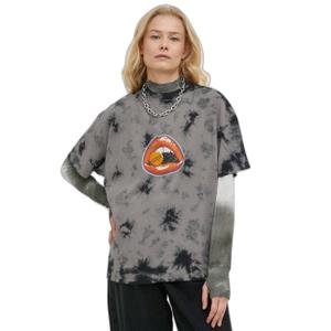 112320734-t-shirt-femme-wrangler-girlfriend-black